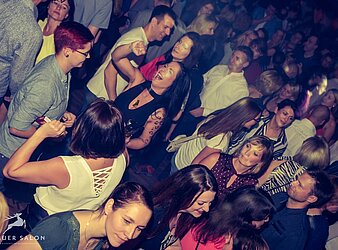8 JAHRE DIE GROSSE DRESDNER Ü30 PARTY
